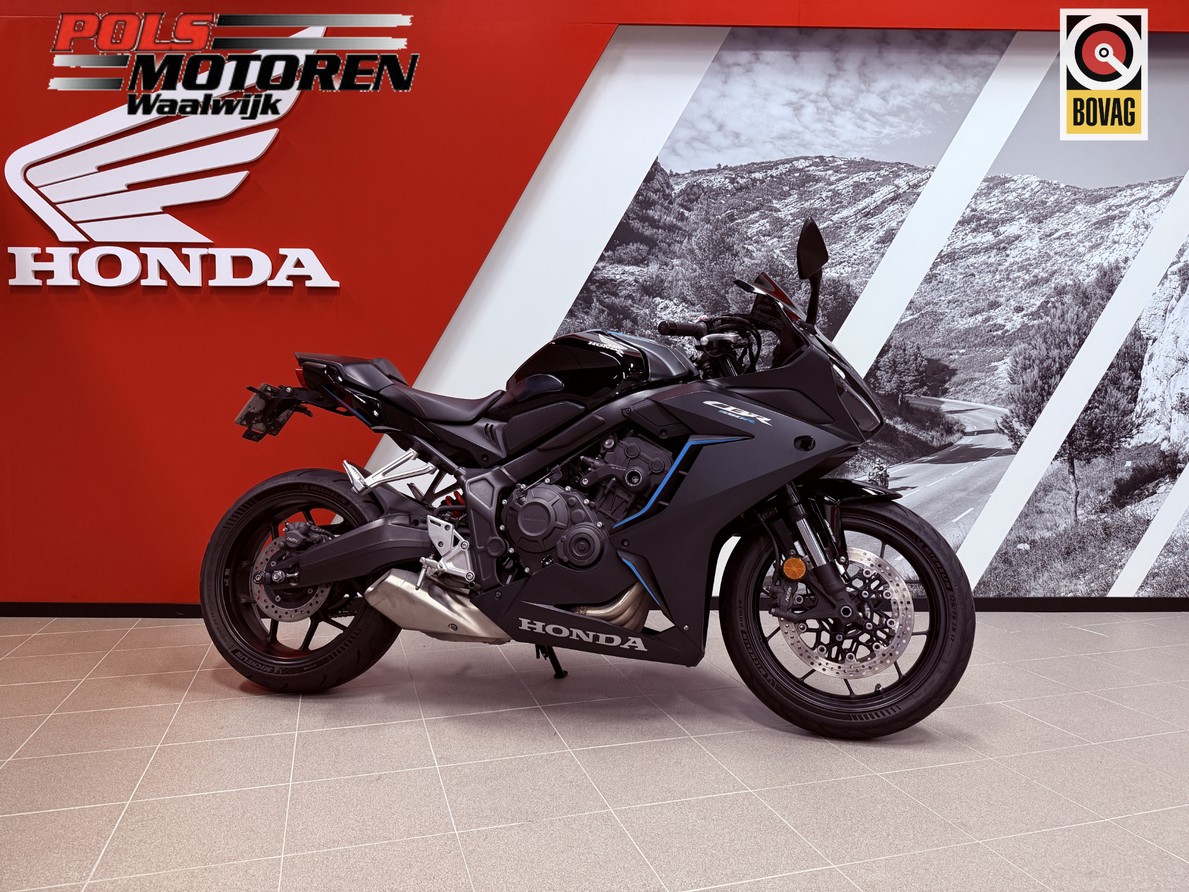 HONDA CBR 650 RAP