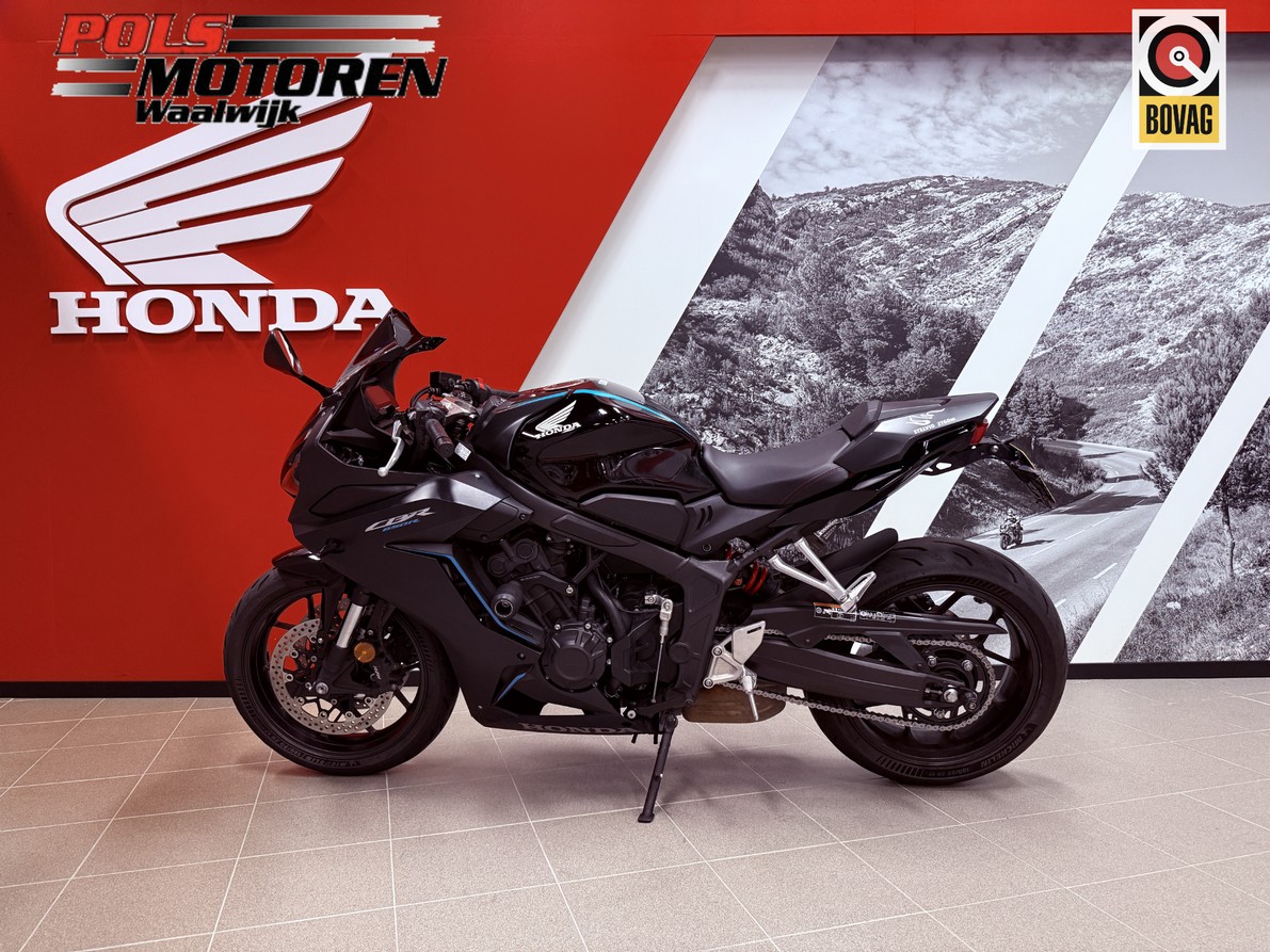 HONDA CBR 650 RAP