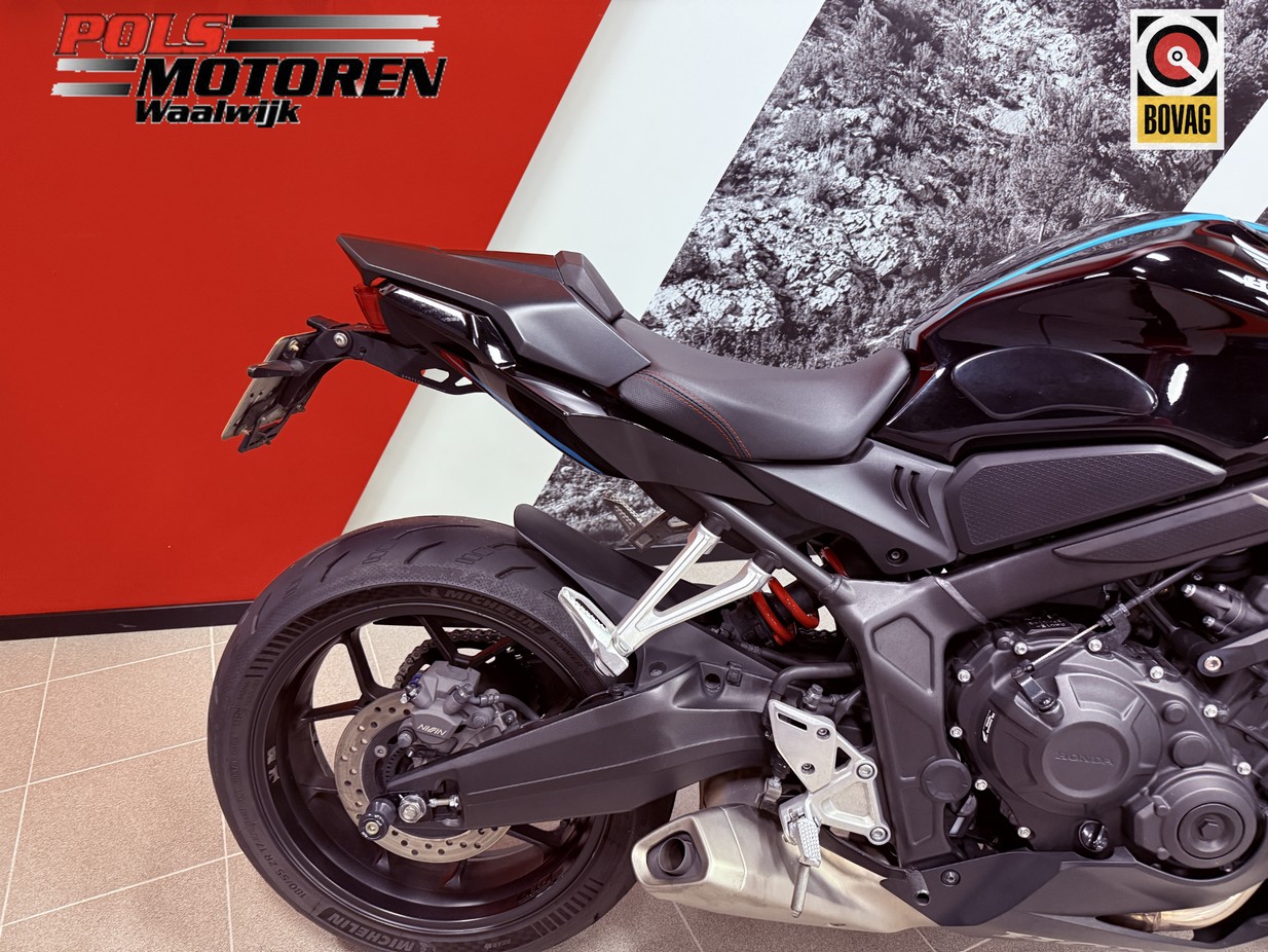 HONDA CBR 650 RAP