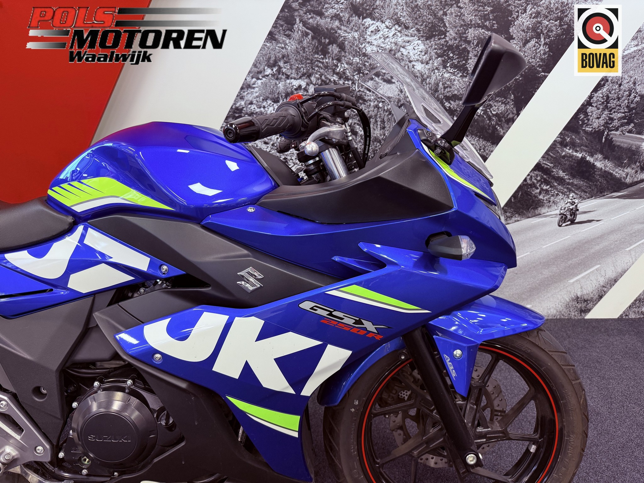 SUZUKI GSX R 250