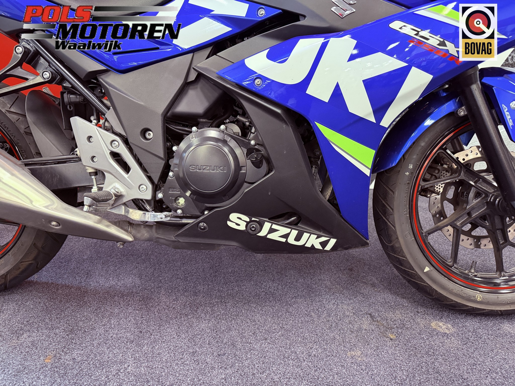 SUZUKI GSX R 250