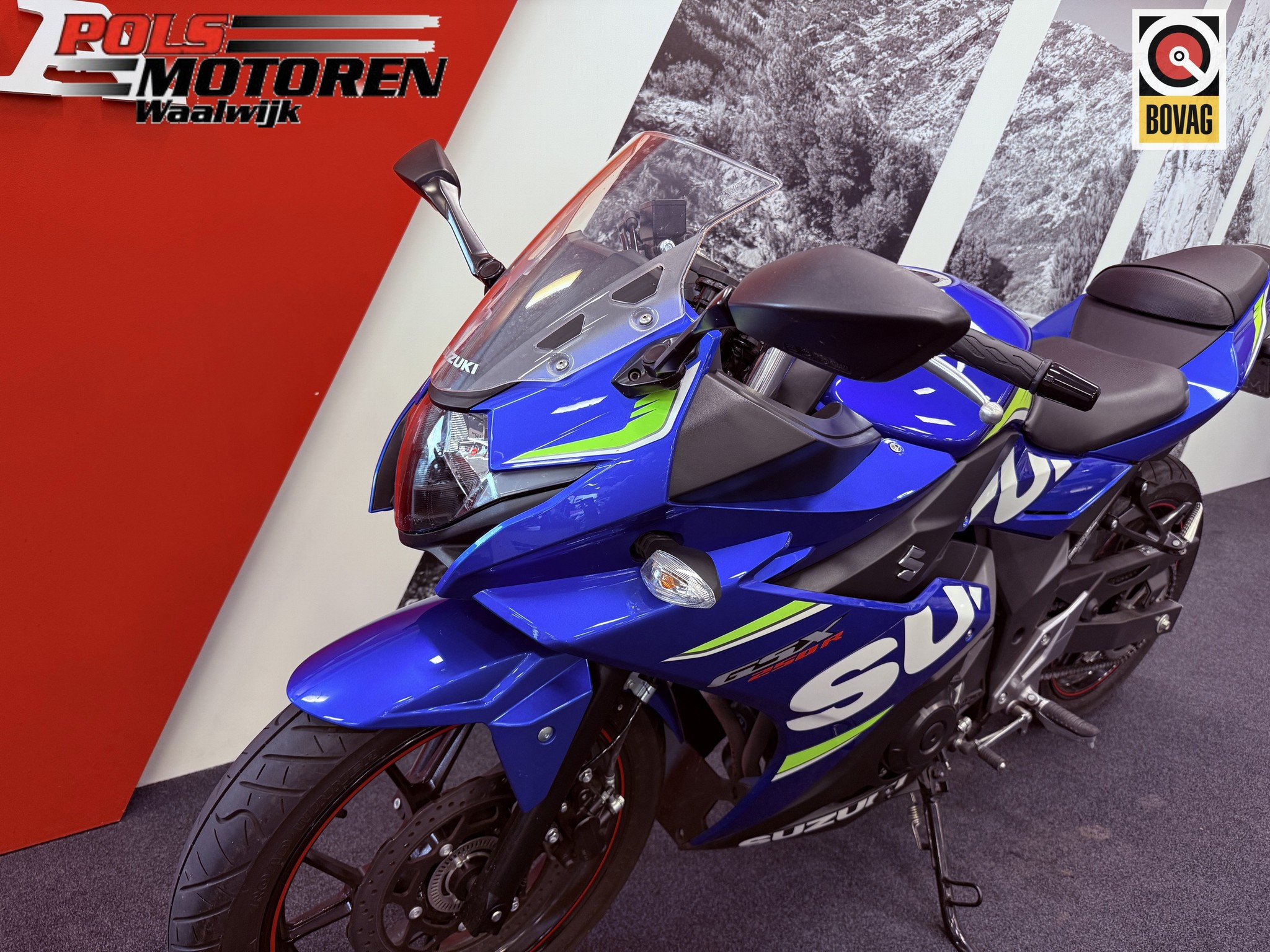 SUZUKI GSX R 250