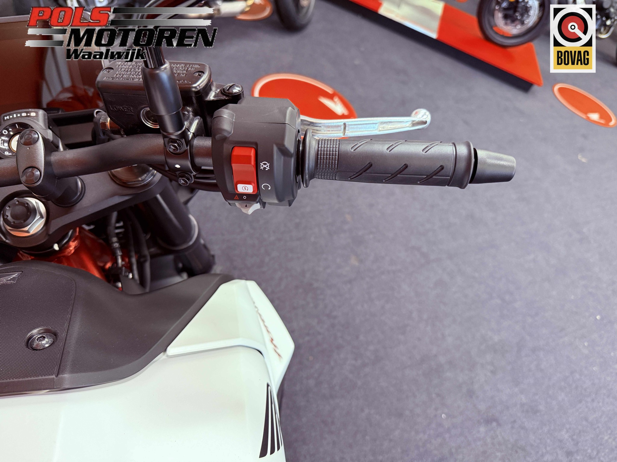 HONDA - CB 750 AS Hornet