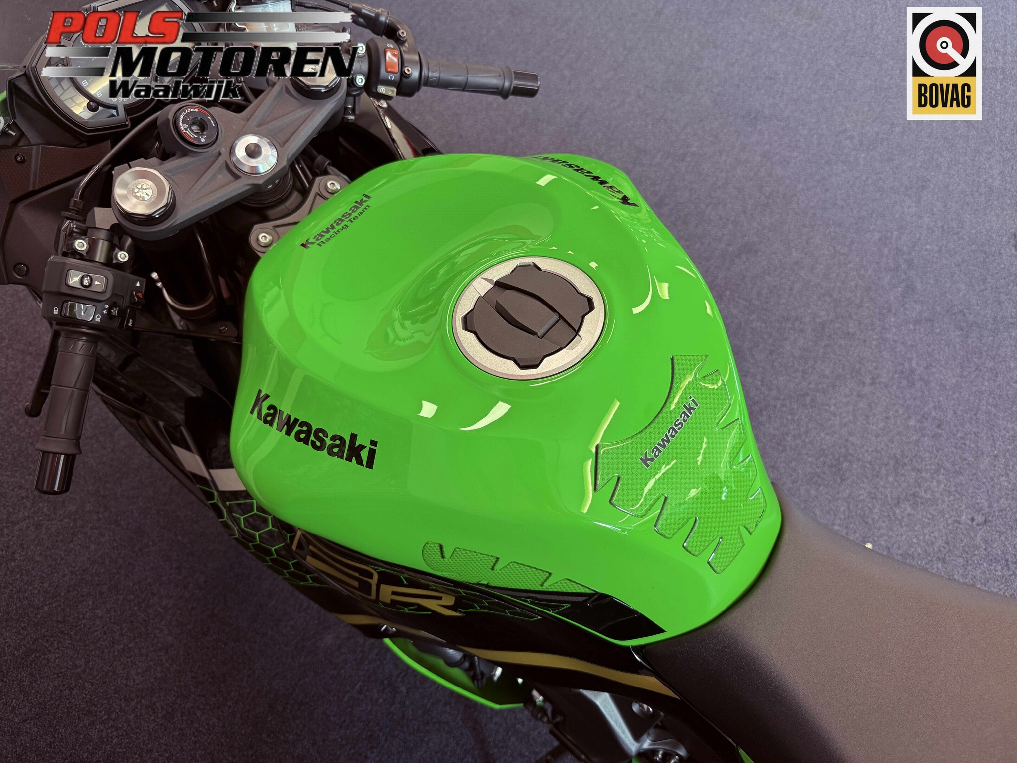 KAWASAKI ZX 6 R