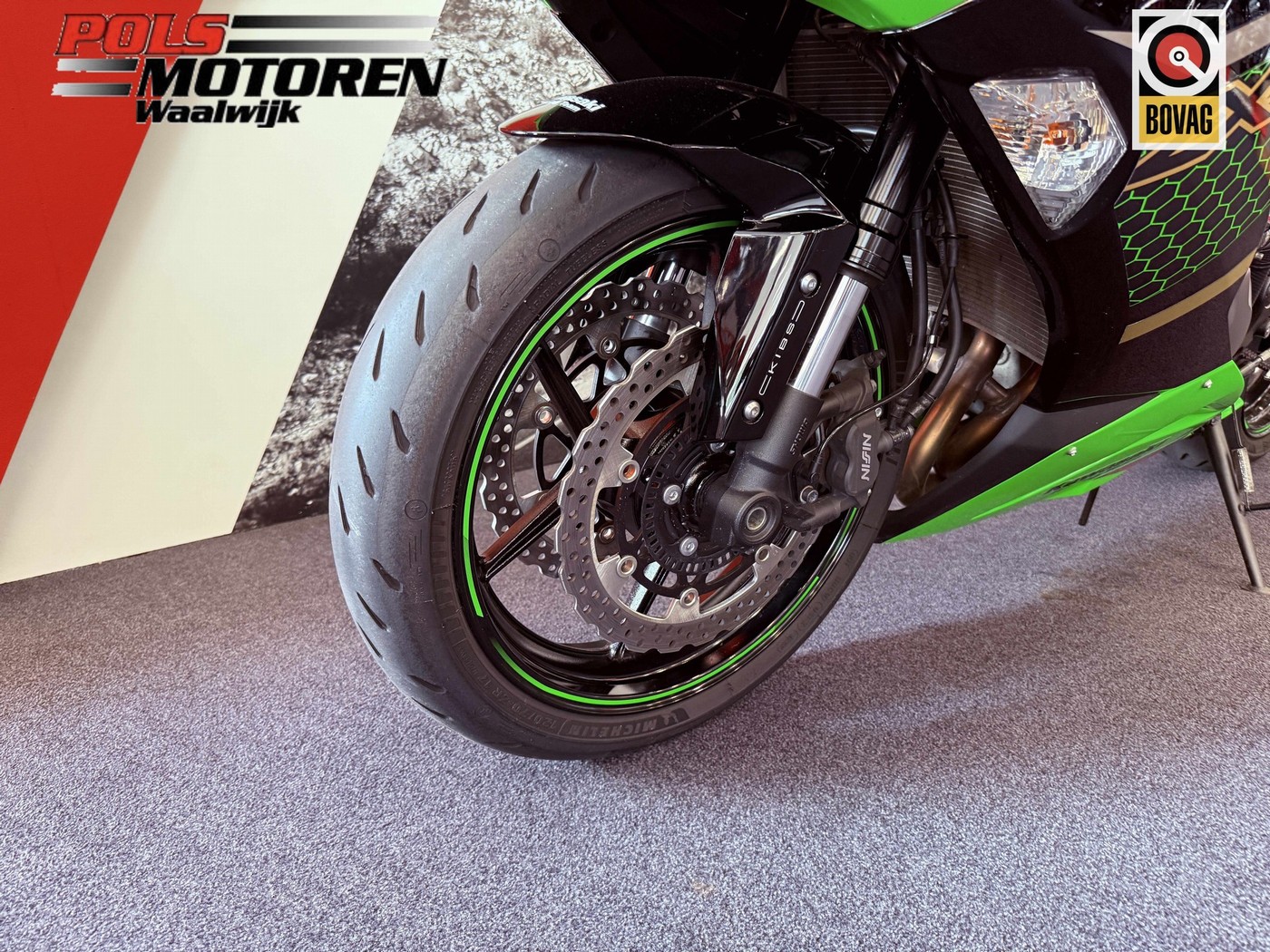 KAWASAKI ZX 6 R