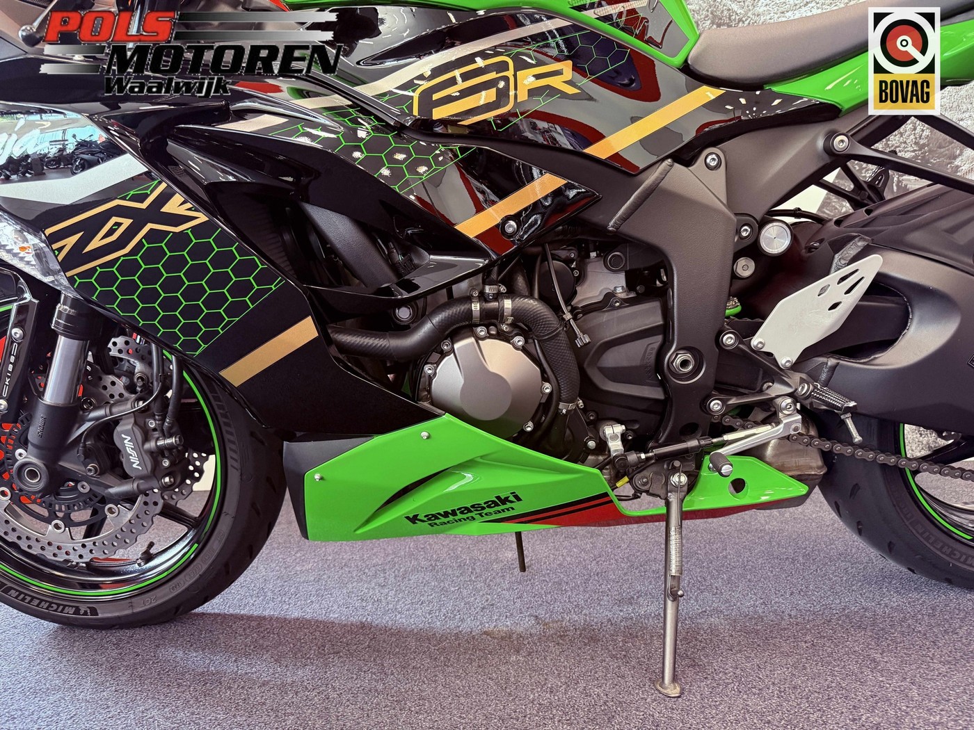KAWASAKI ZX 6 R