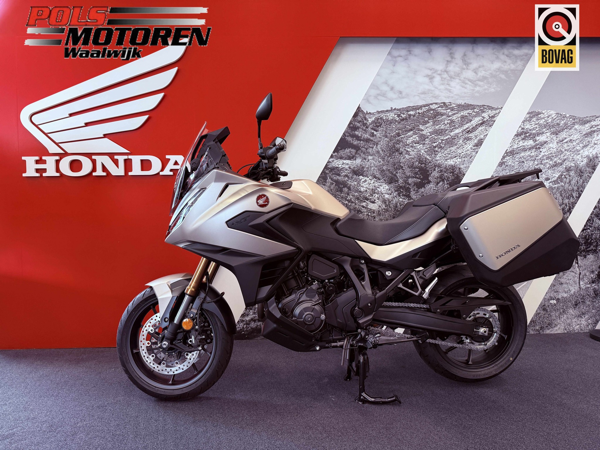 HONDA NT 1100 DES DCT - E-Suspension