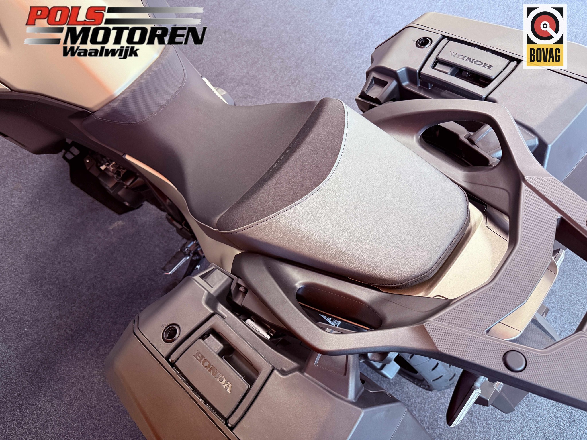 HONDA NT 1100 DES DCT - E-Suspension