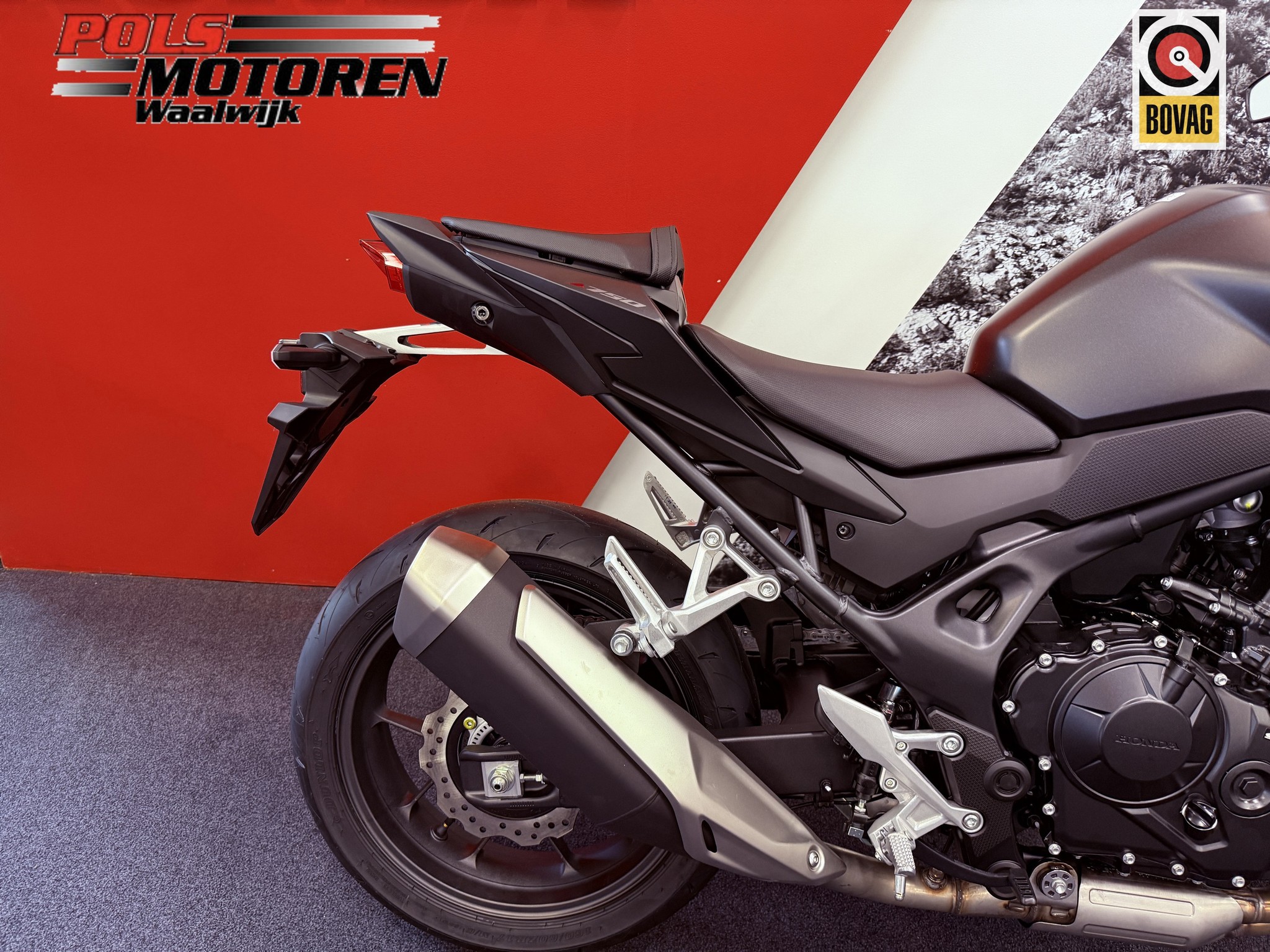 HONDA - CB 750 AS Hornet