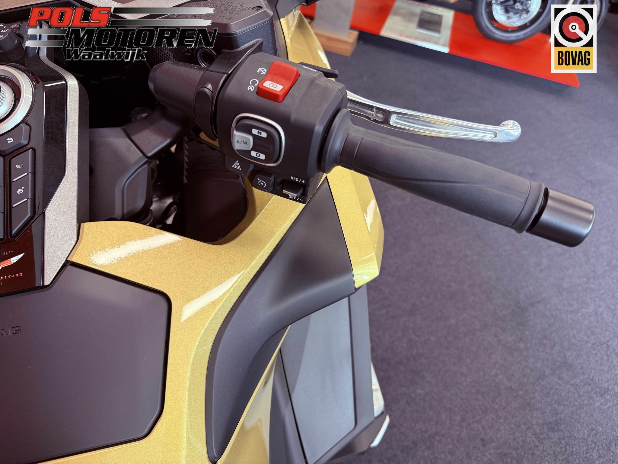HONDA GL 1800 DAS Goldwing Tour Delu
