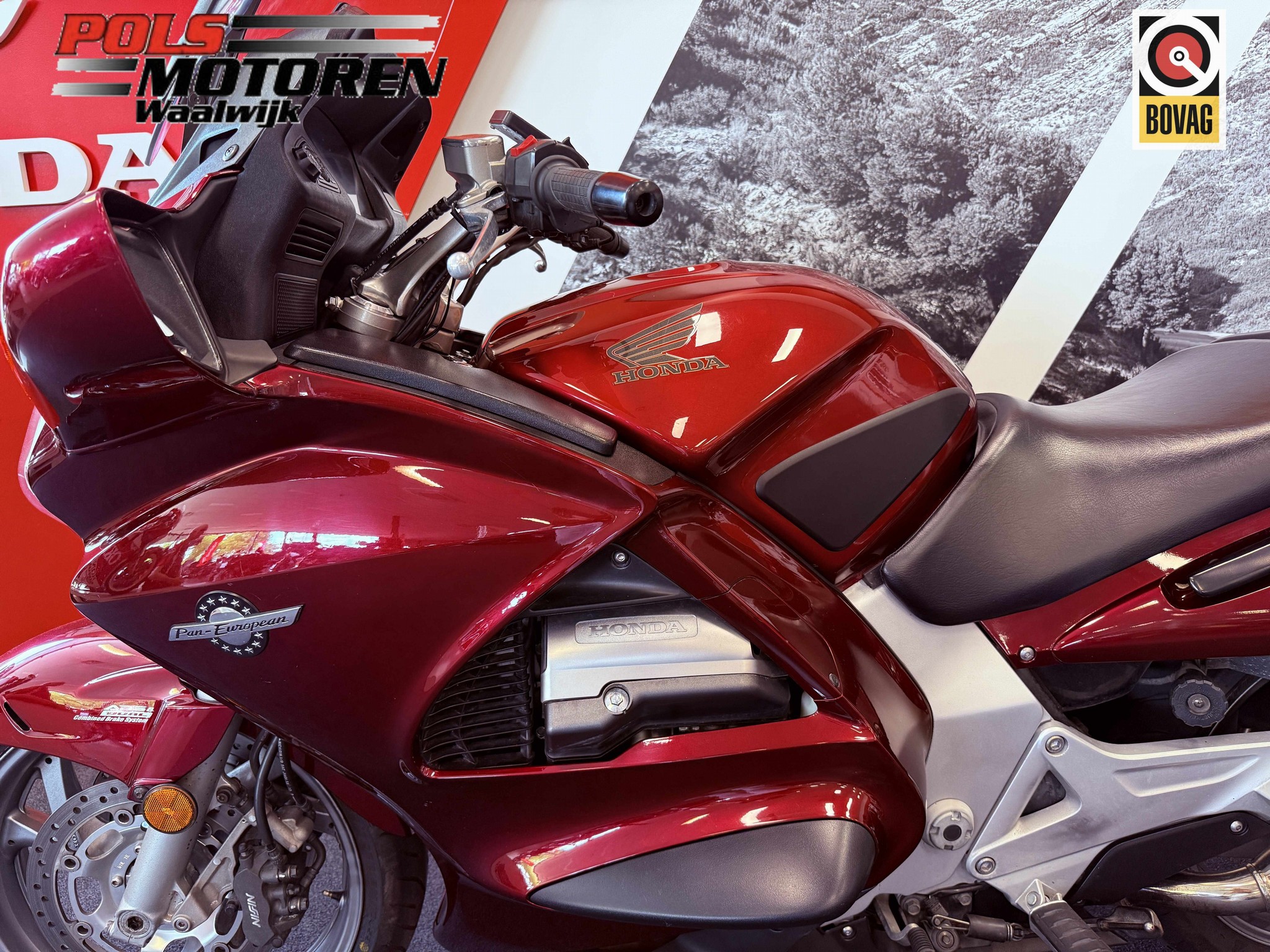 HONDA ST 1300 A6