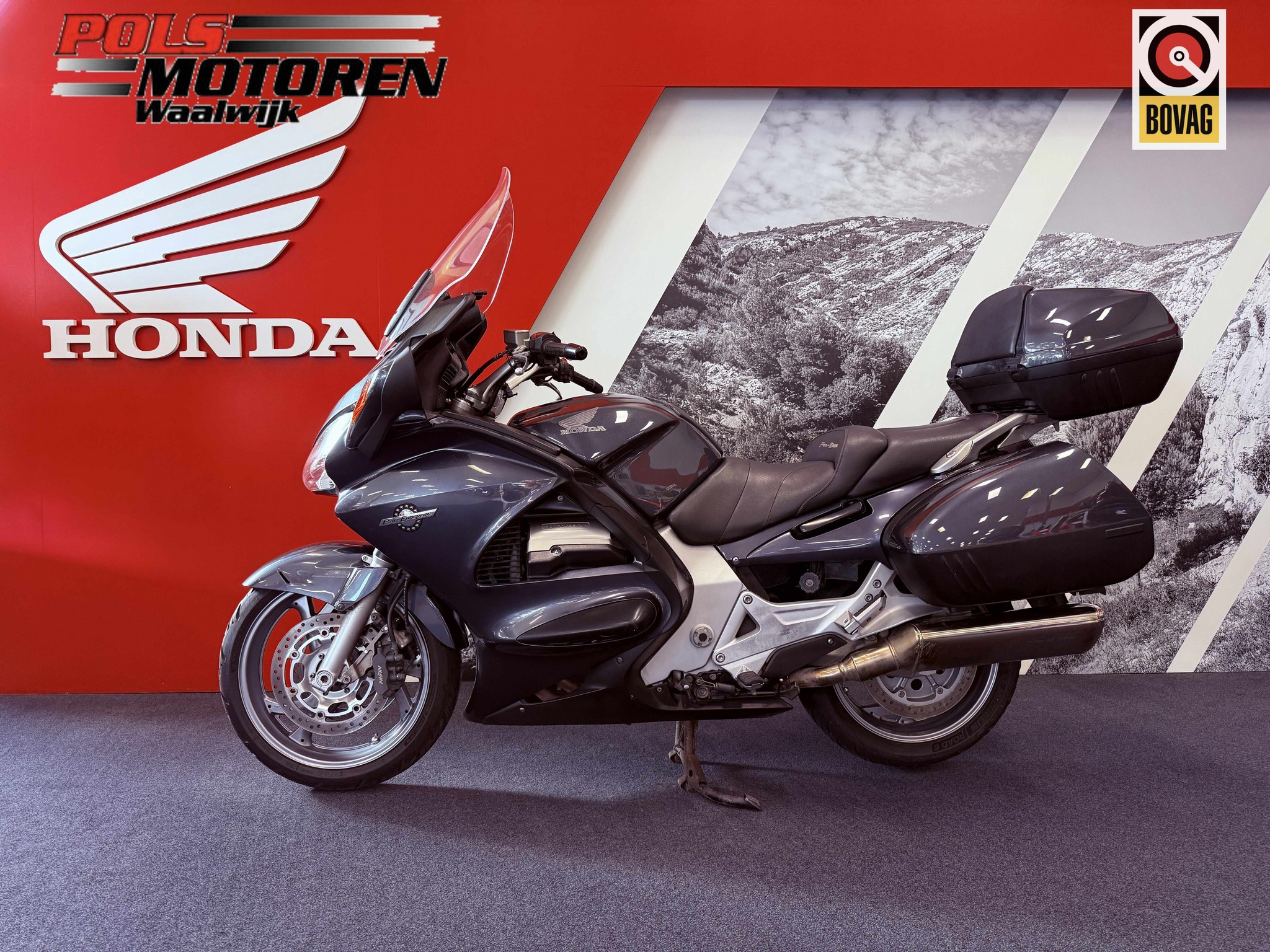 HONDA ST 1300 A6