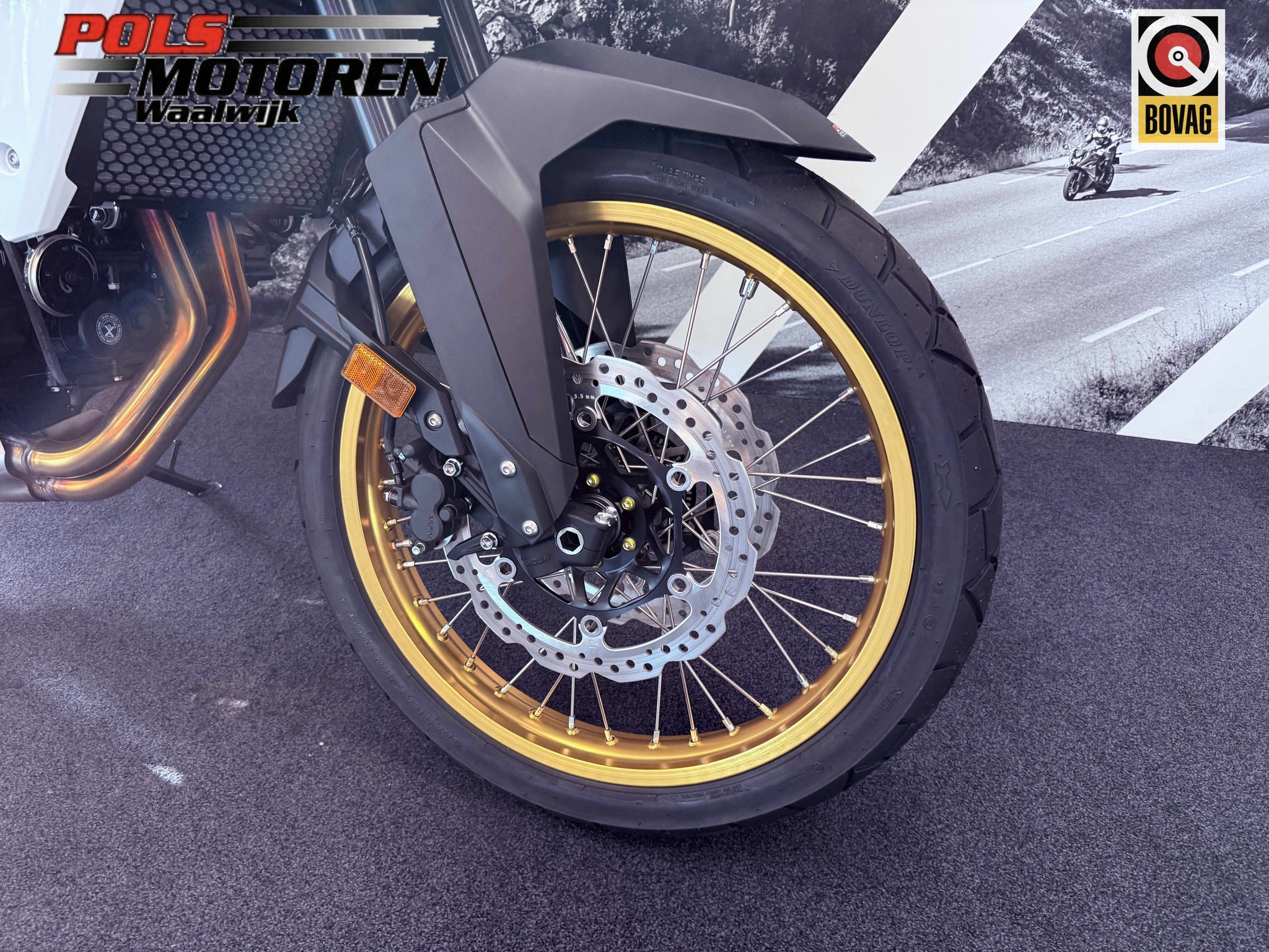 HONDA XL 750 S TransAlp Ross White