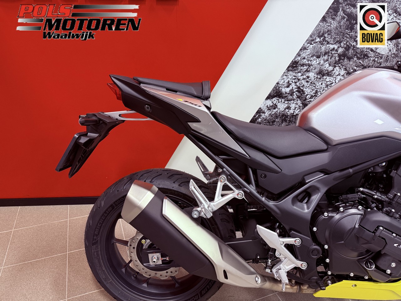 HONDA CB 750 ACT Hornet E-Clutch DEM