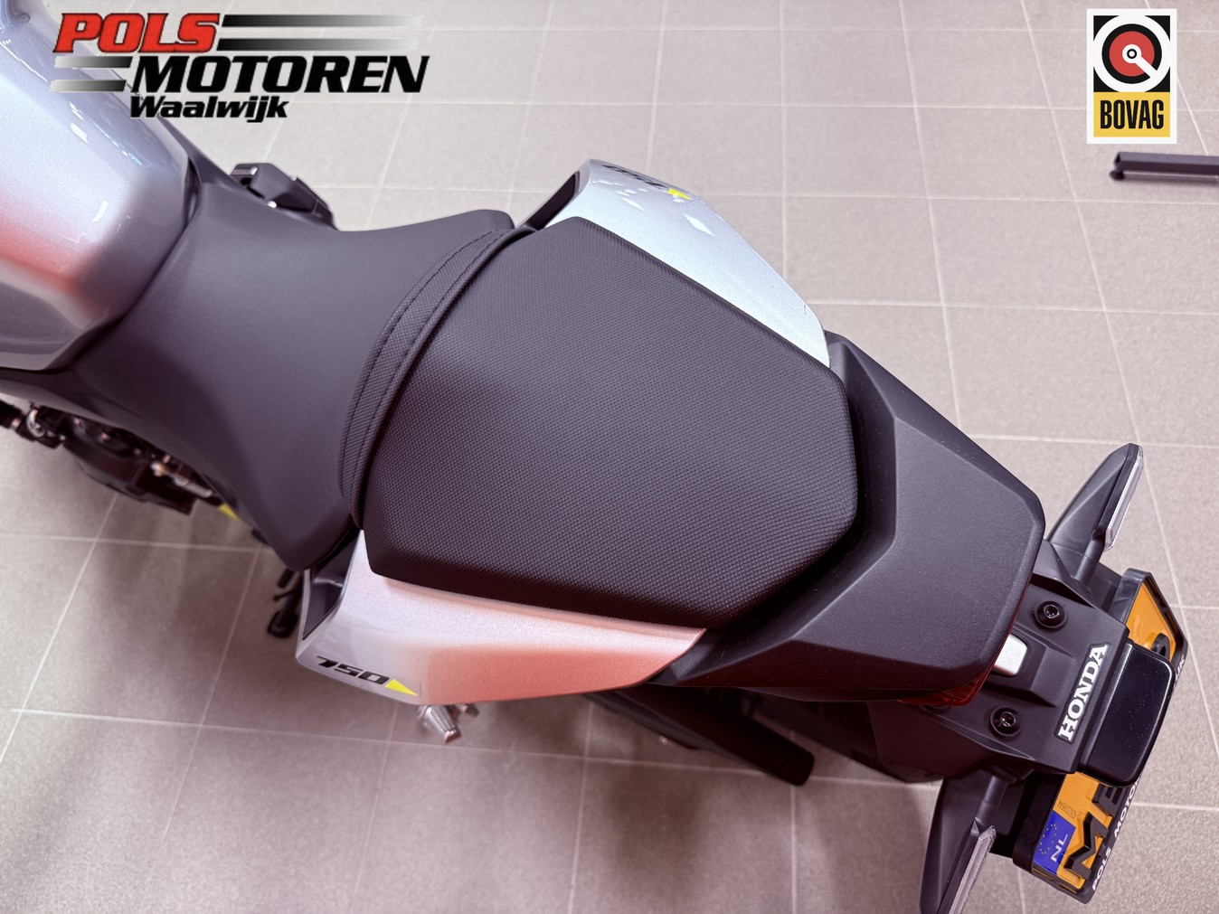 HONDA CB 750 ACT Hornet E-Clutch DEM