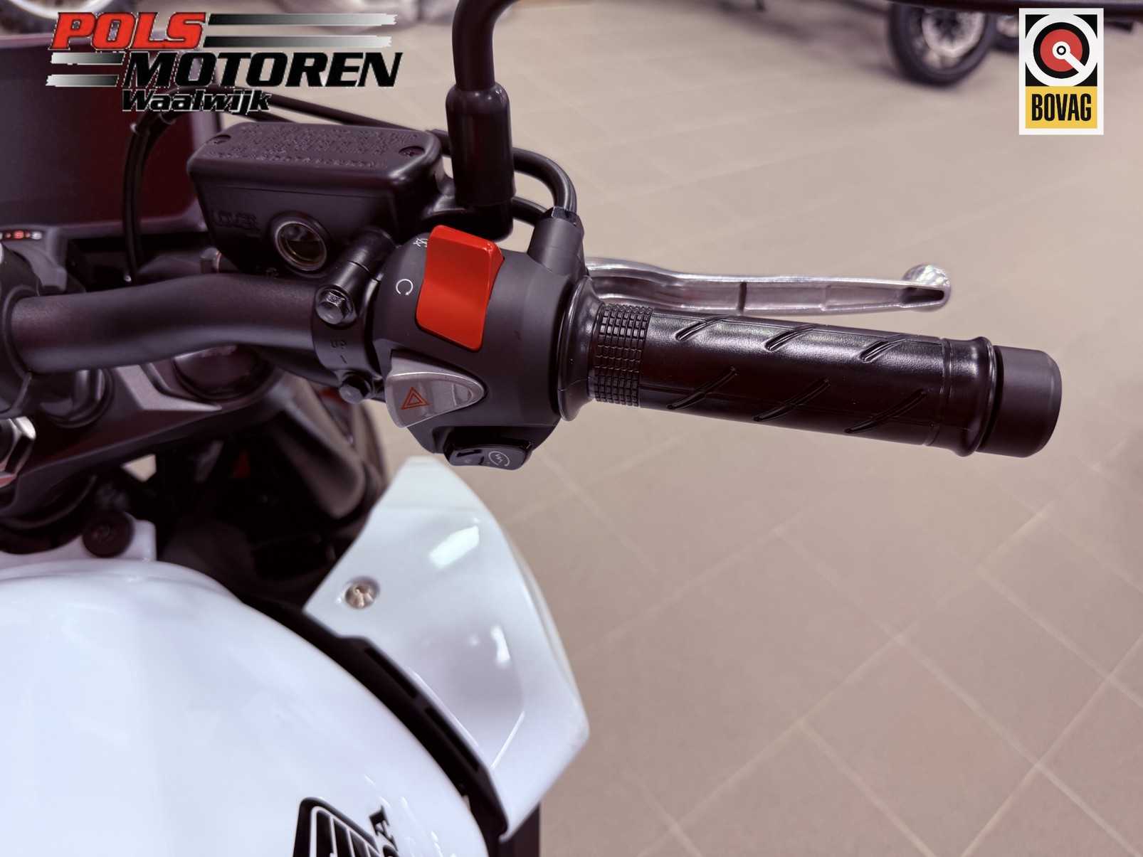HONDA CB 500 FACT Hornet E-Clutch DE