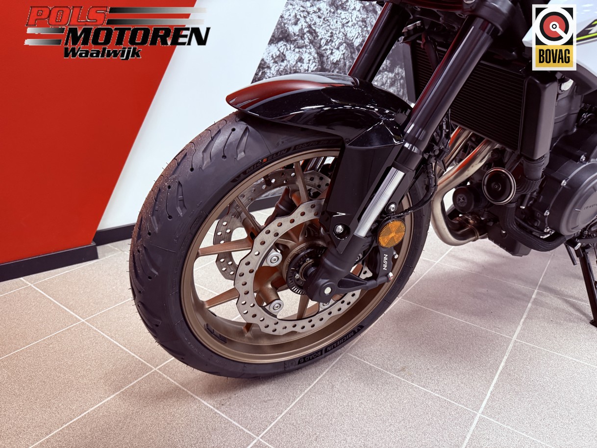 HONDA CB 500 FACT Hornet E-Clutch DE