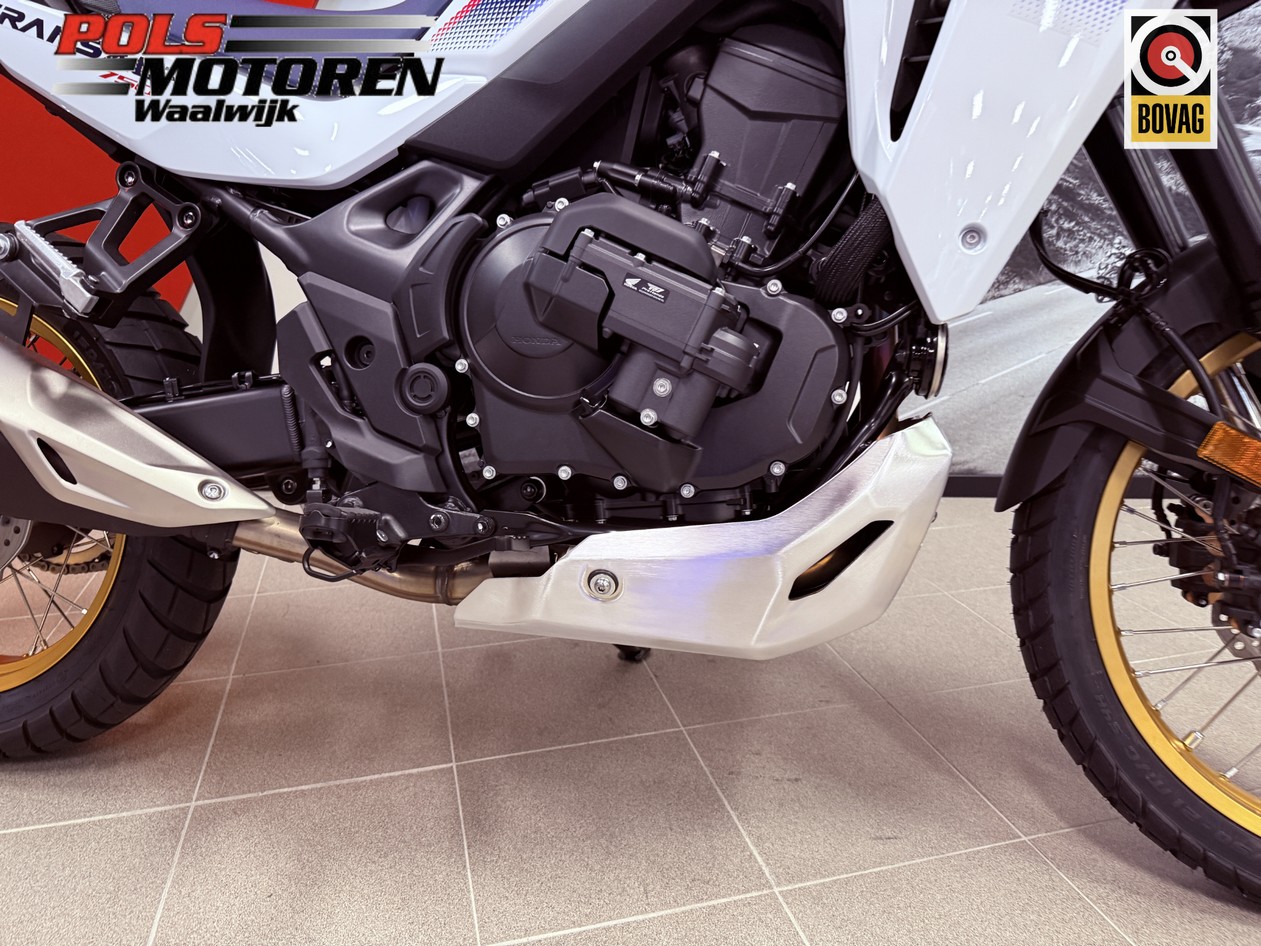 HONDA XL 750 CT TransAlp Ross White