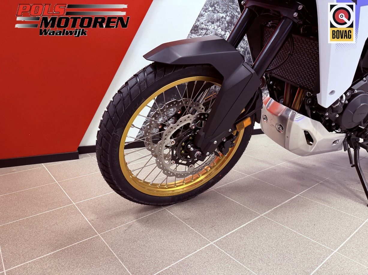 HONDA XL 750 CT TransAlp Ross White