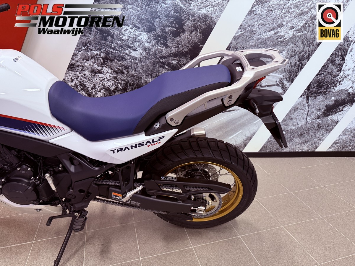 HONDA XL 750 CT TransAlp Ross White