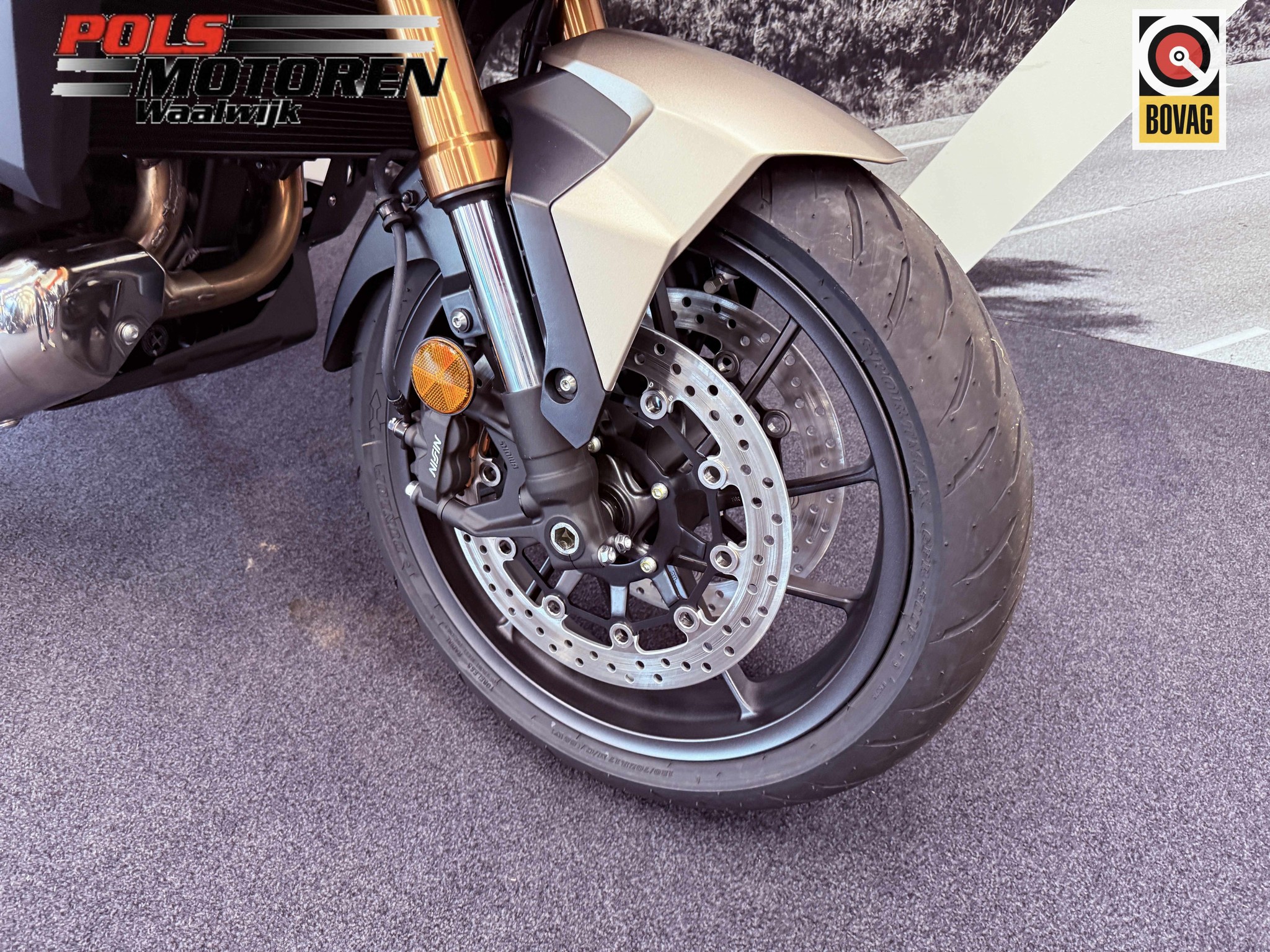 HONDA NT 1100 DET DCT - E-Suspension