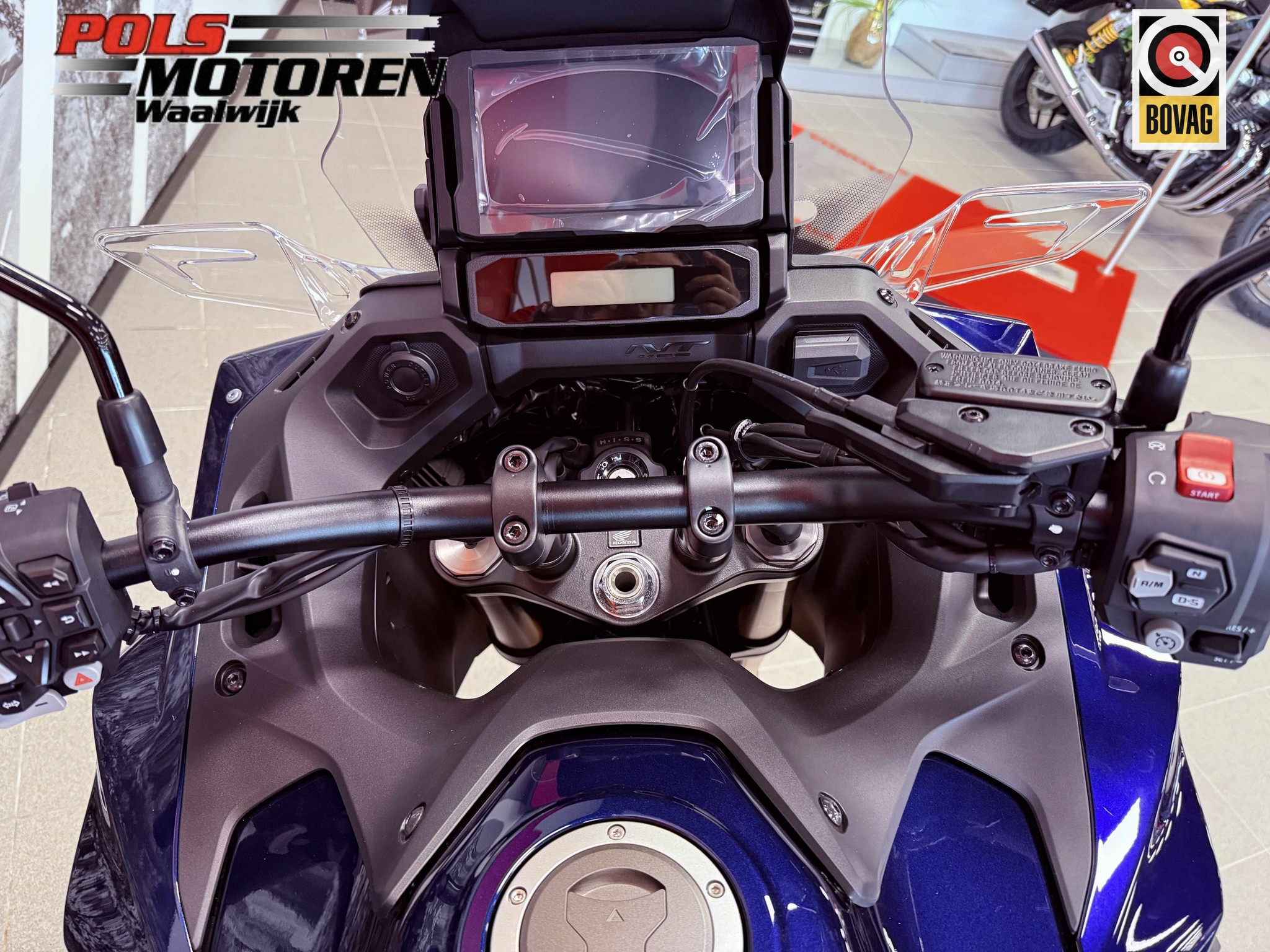 HONDA NT 1100 DET DCT - E-Suspension