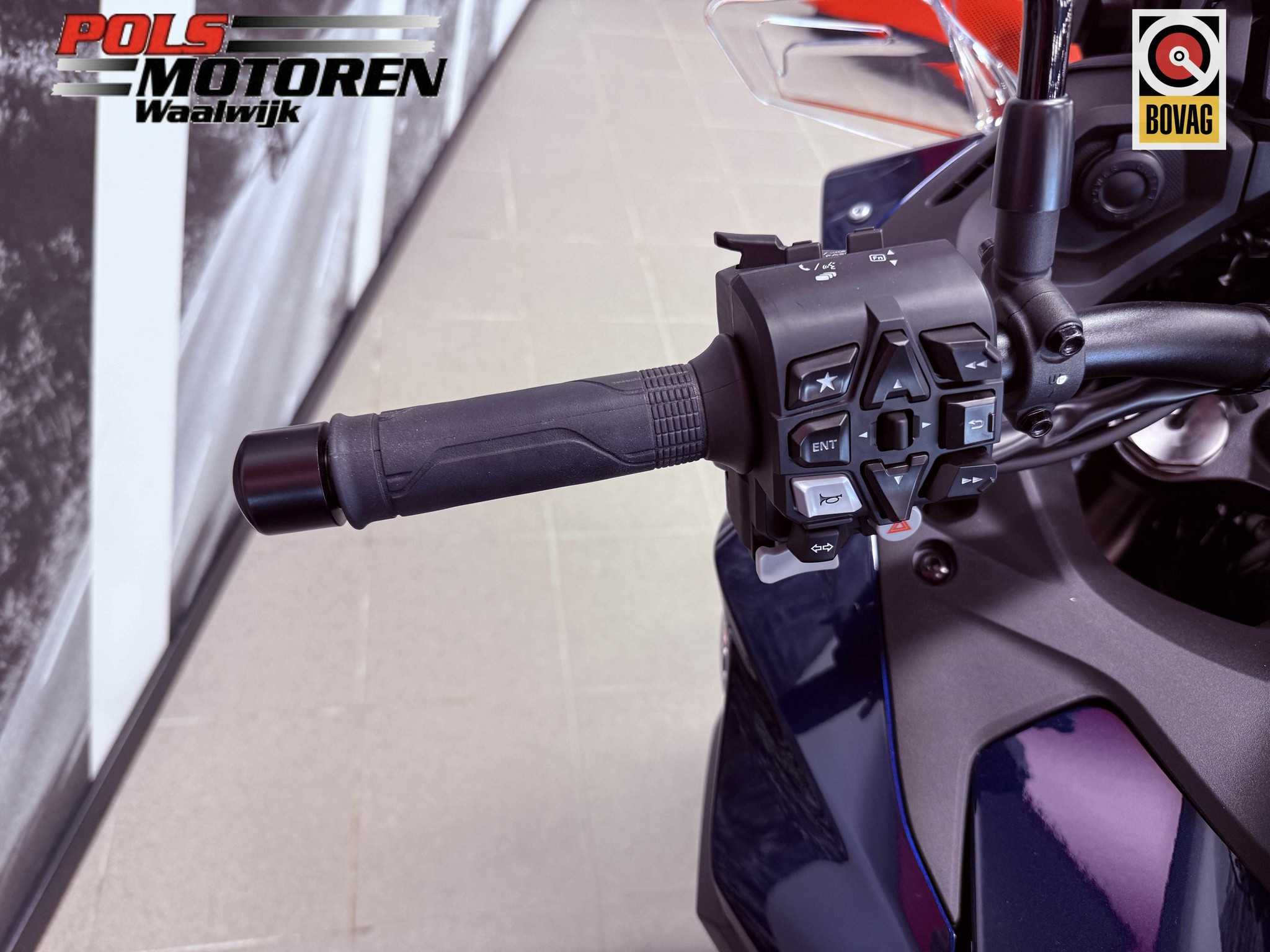 HONDA NT 1100 DET DCT - E-Suspension