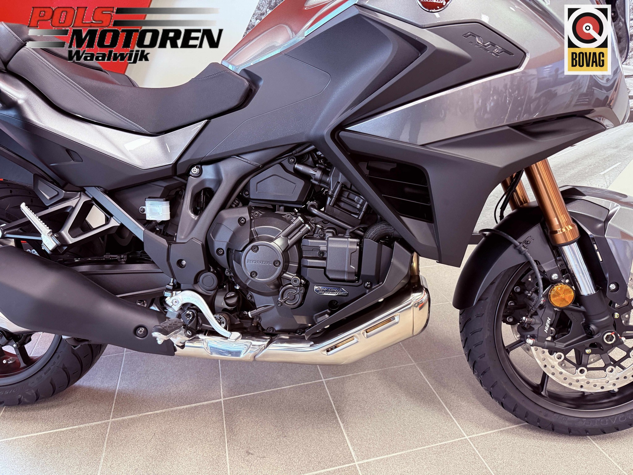 HONDA NT 1100 DET DCT - E-Suspension