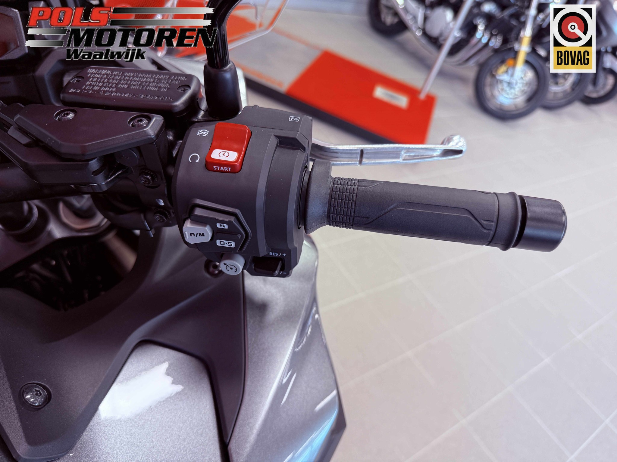 HONDA NT 1100 DET DCT - E-Suspension