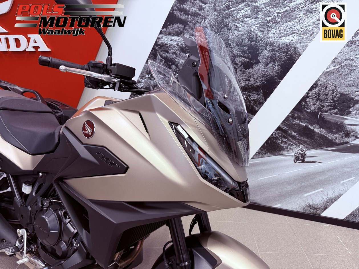 HONDA NT 1100 AT MT