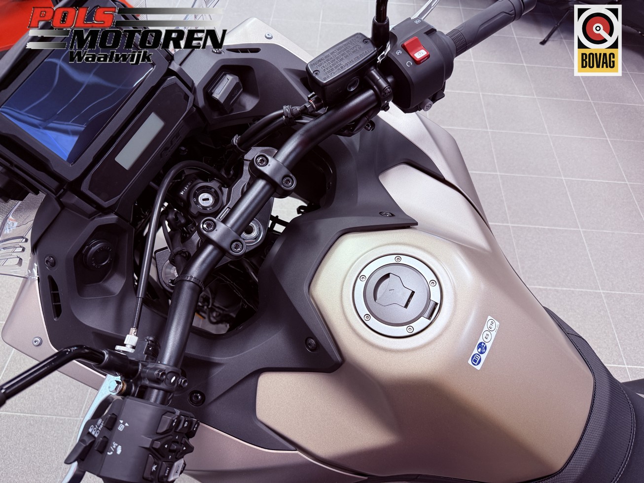 HONDA NT 1100 AT MT