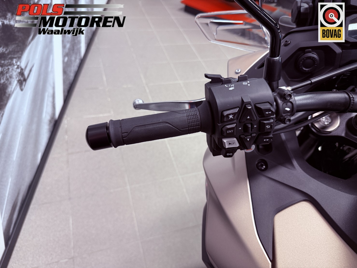 HONDA NT 1100 AT MT
