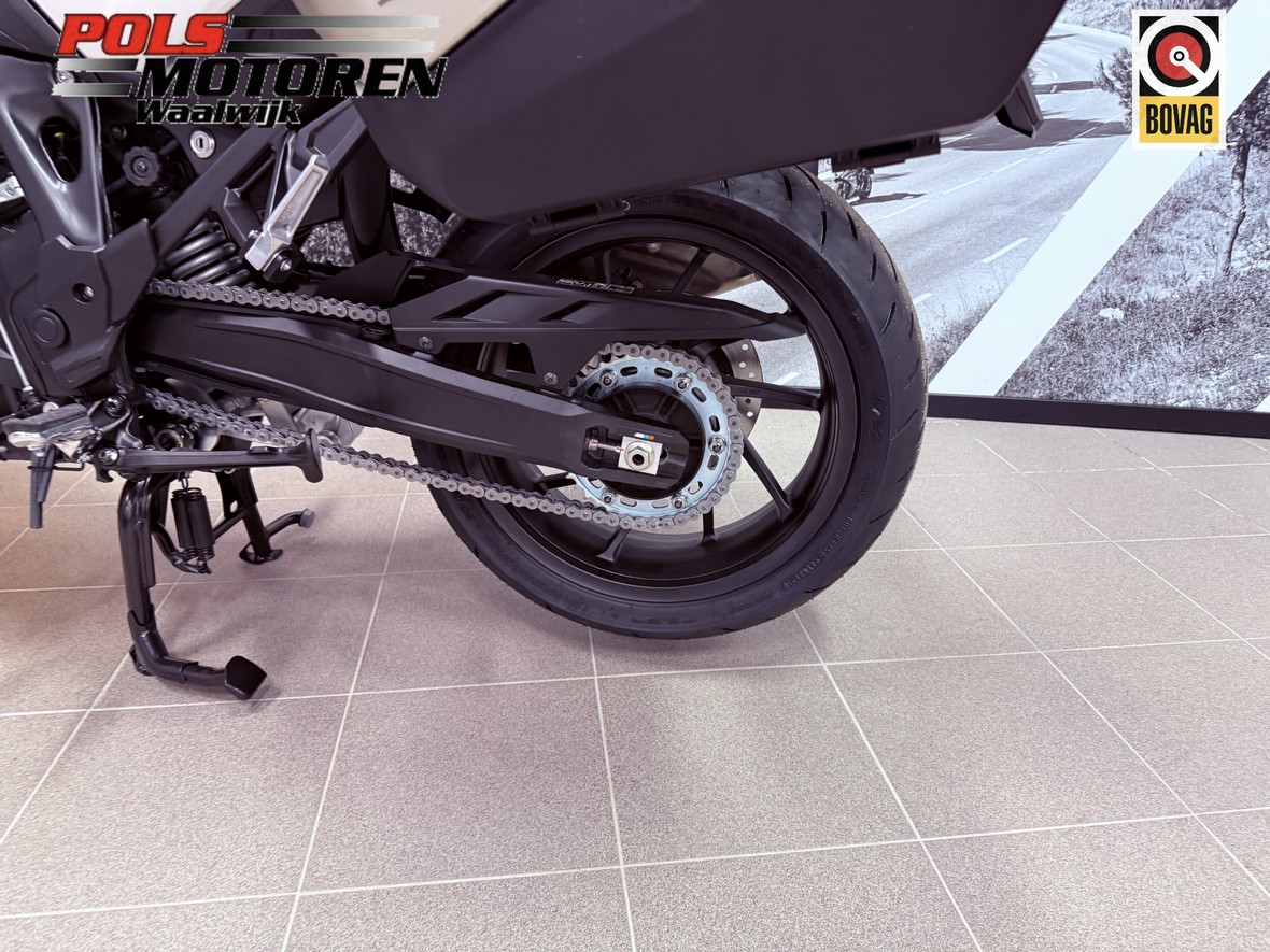 HONDA NT 1100 AT MT