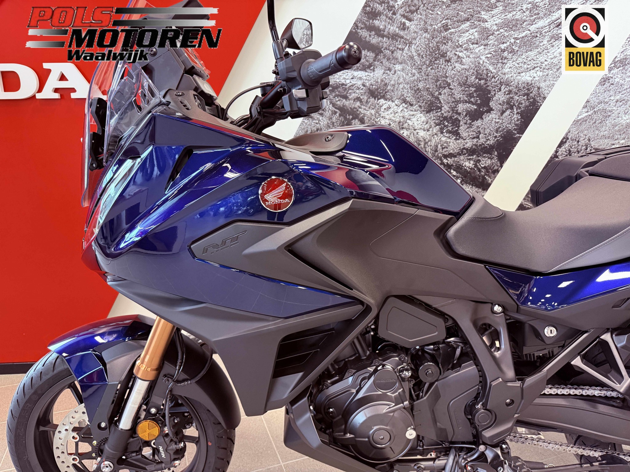 HONDA NT 1100 DET DCT - E-Suspension