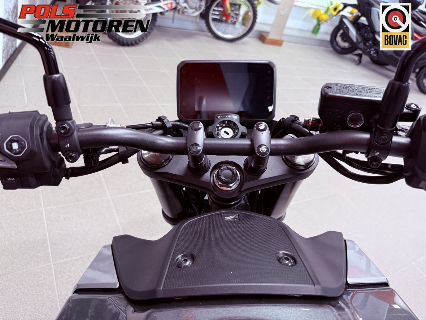 HONDA CB 750 ACT Hornet E-Clutch