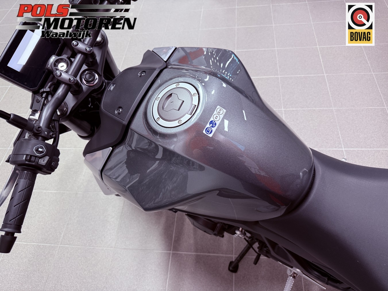 HONDA CB 750 ACT Hornet E-Clutch