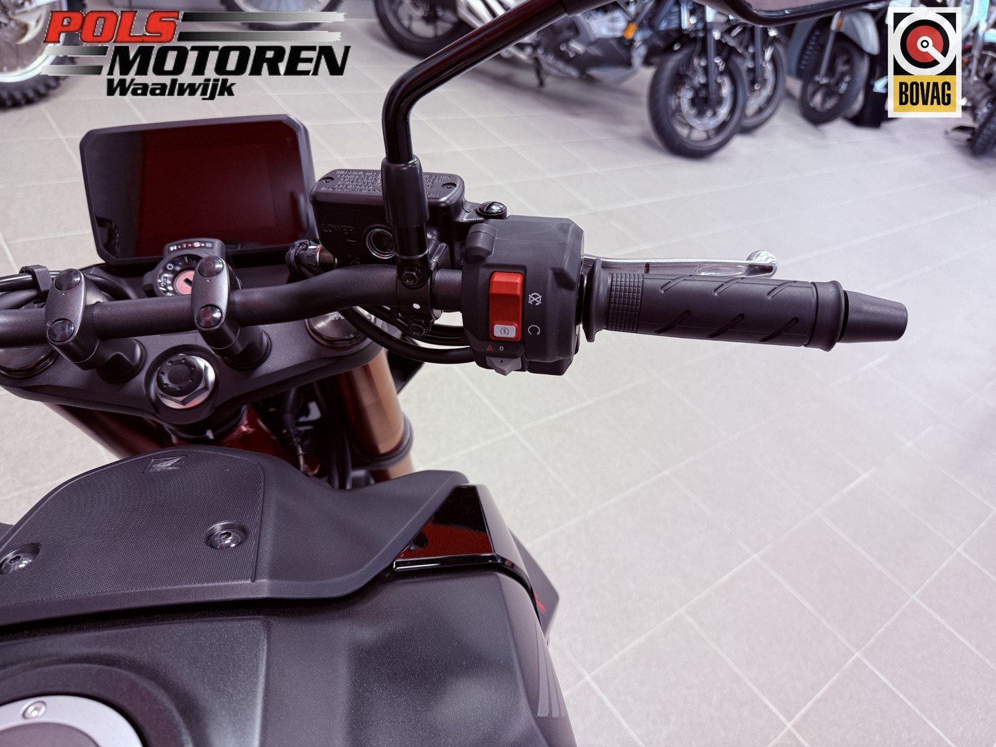 HONDA CB 750 ACT Hornet E-Clutch