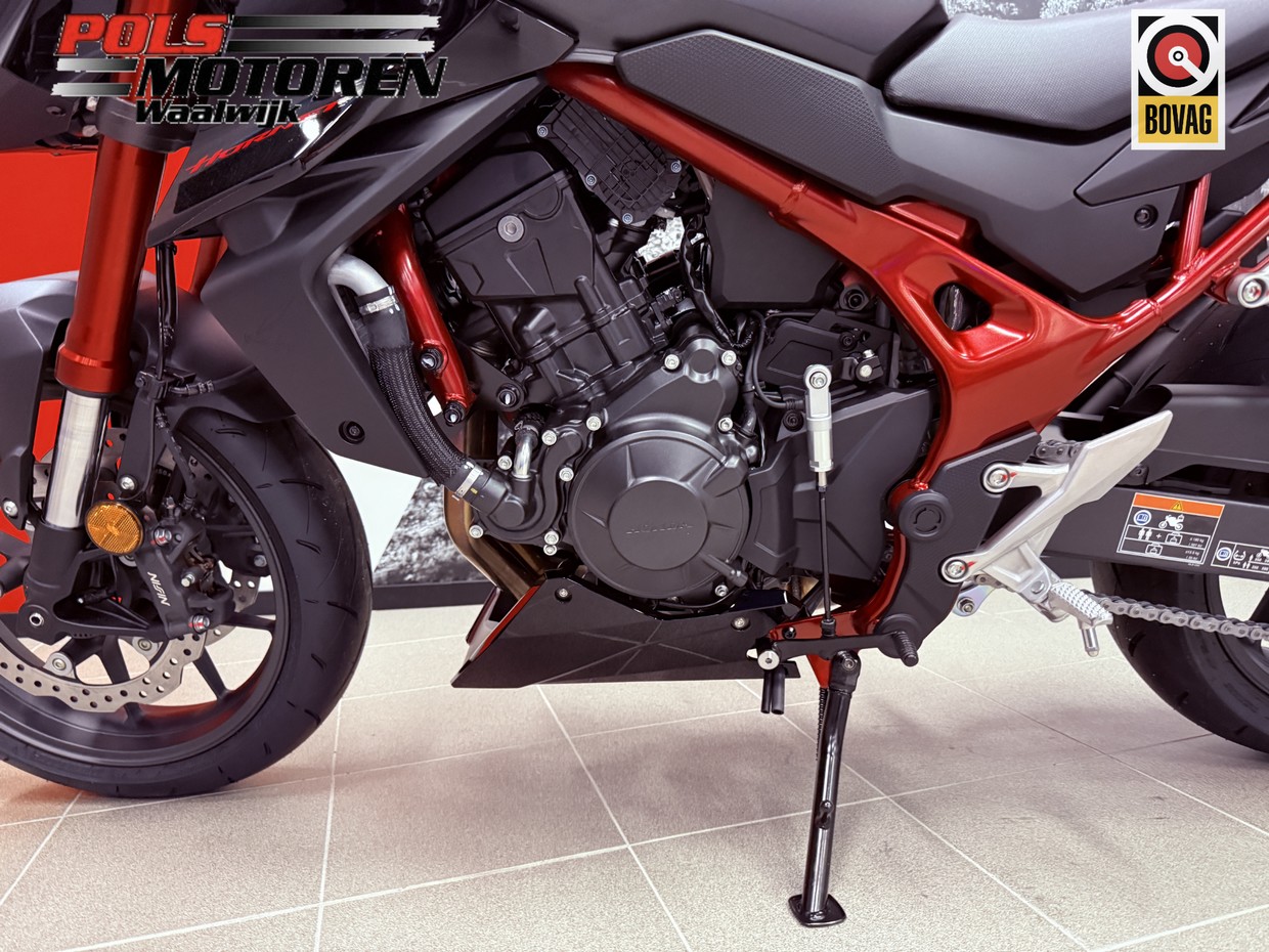 HONDA CB 750 ACT Hornet E-Clutch