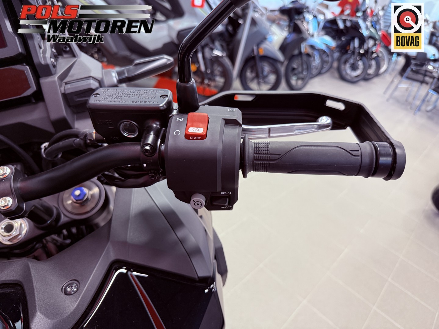 HONDA CRF 1100 AT Africa Twin