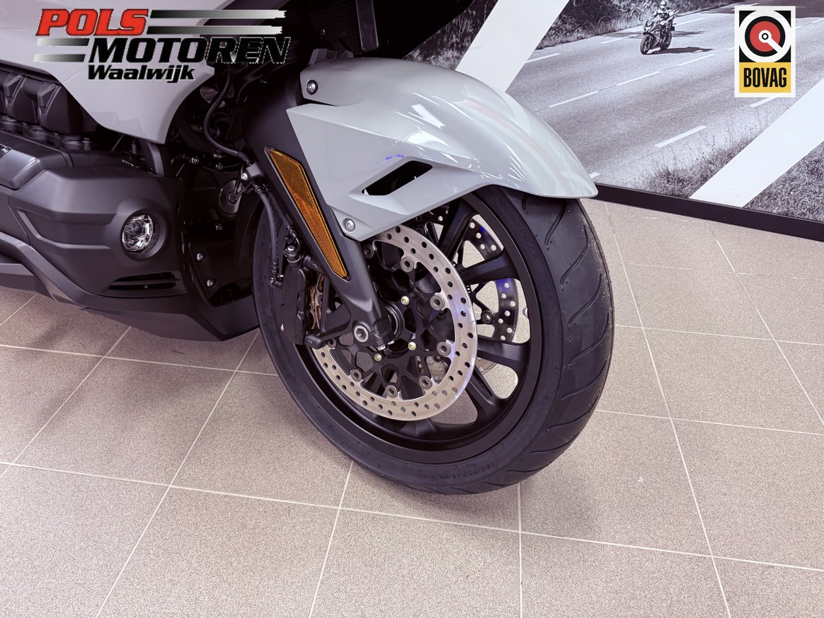 HONDA GL 1800 DAT Goldwing Tour Delu