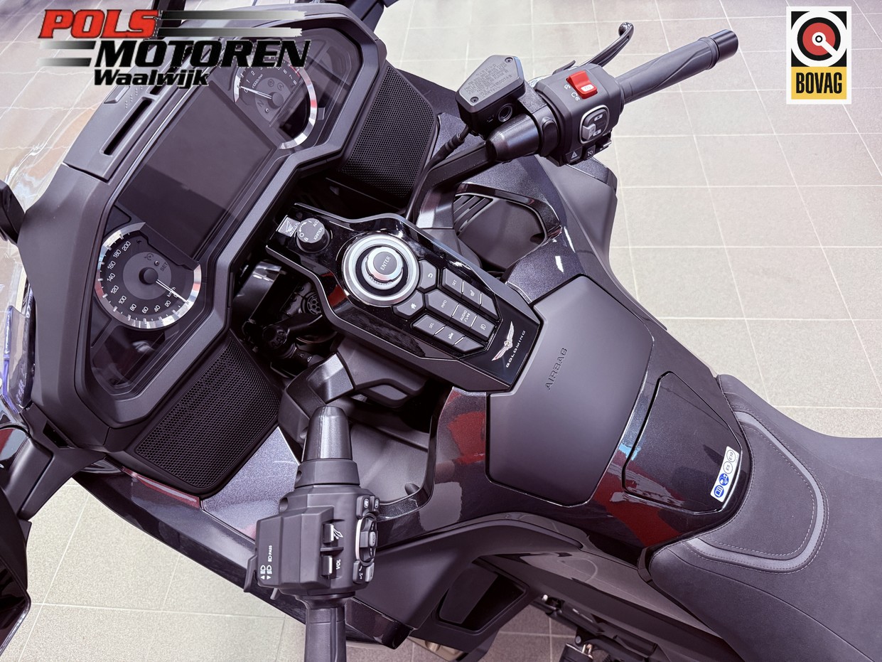 HONDA GL 1800 DAT Goldwing Tour Delu