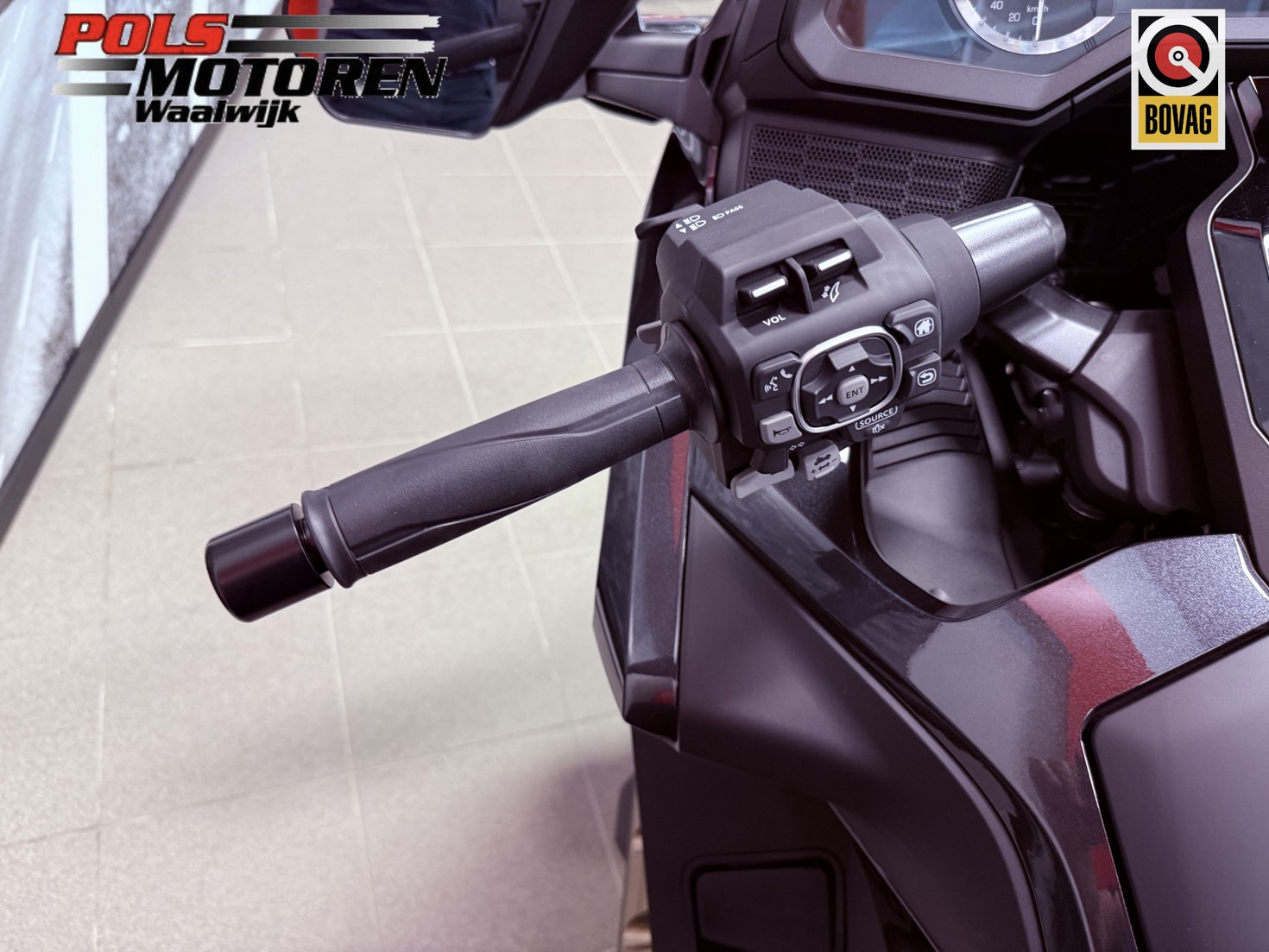 HONDA GL 1800 DAT Goldwing Tour Delu