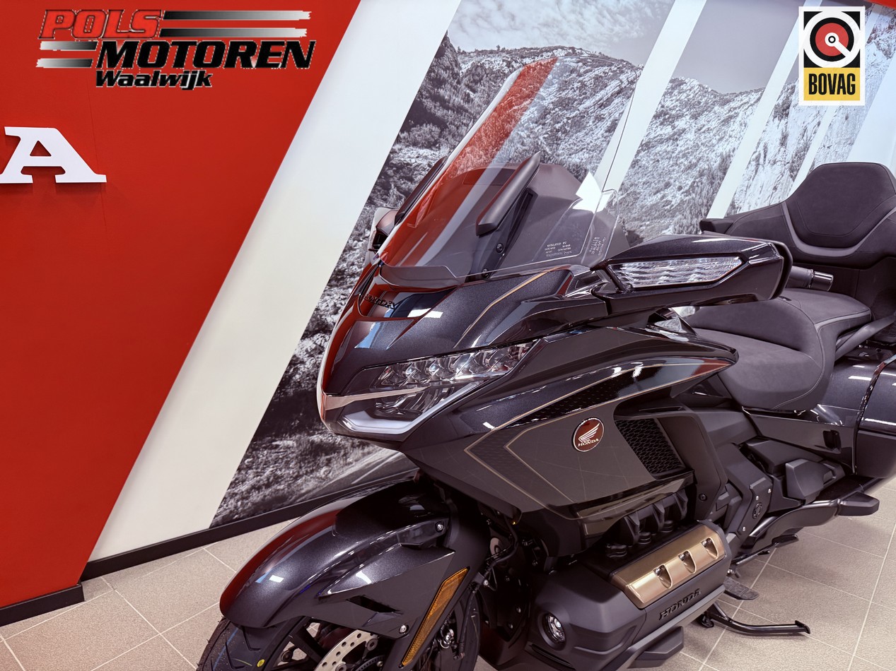 HONDA GL 1800 DAT Goldwing Tour Delu