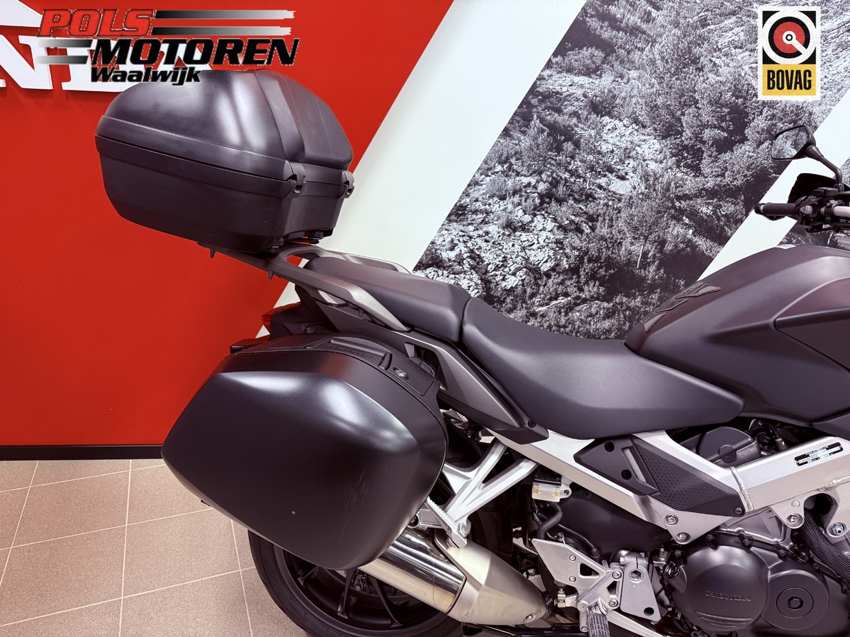 HONDA VFR 800 XF