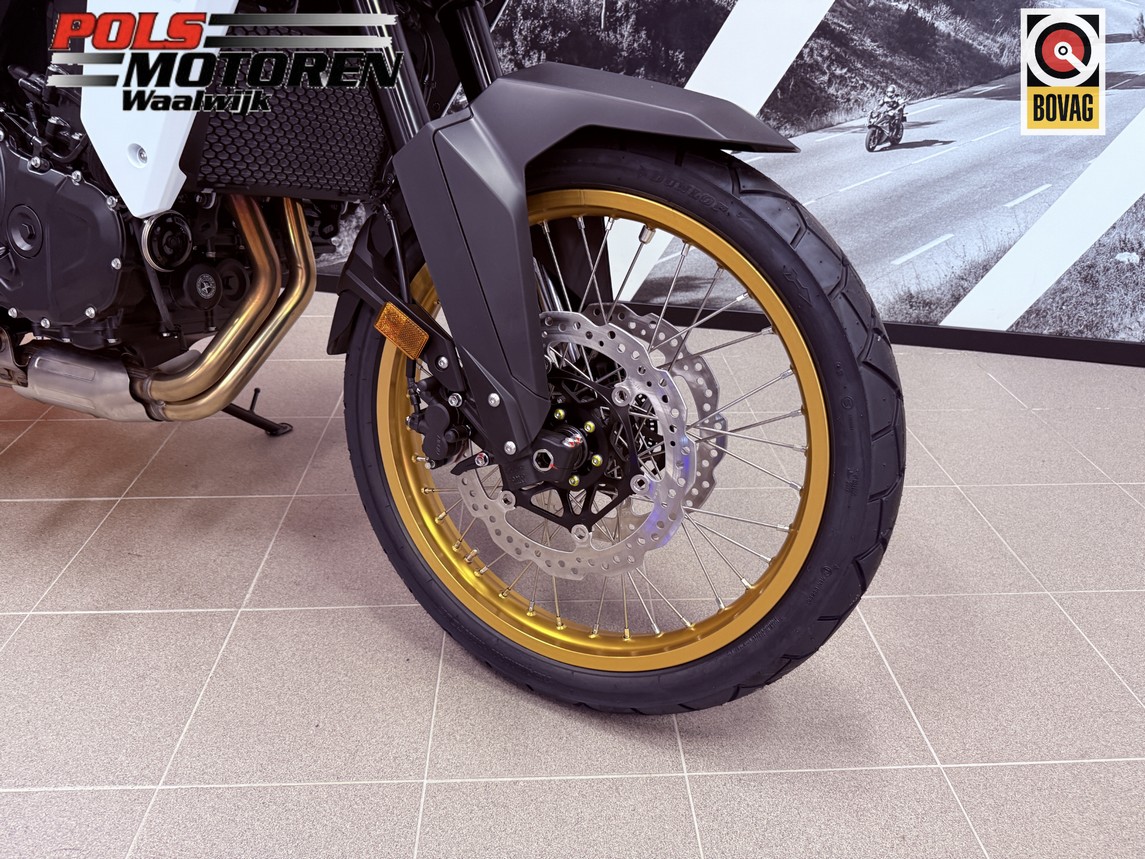 HONDA XL 750 T TransAlp Ross White