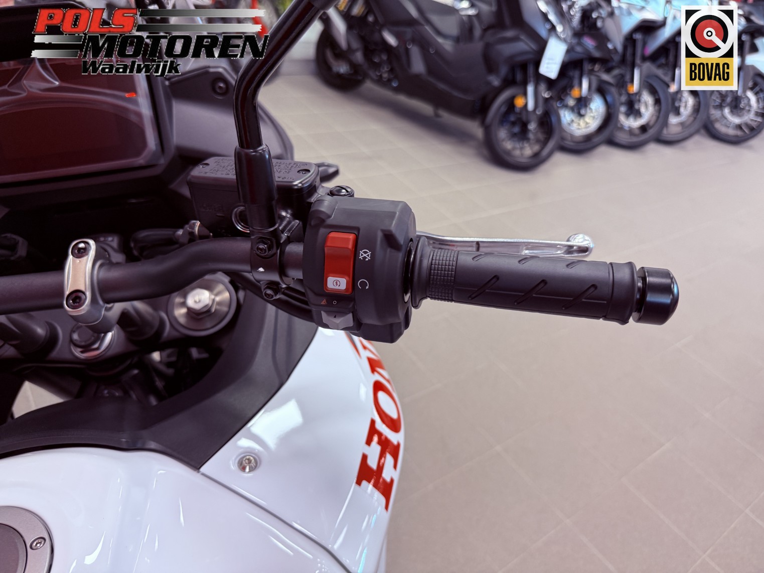 HONDA XL 750 T TransAlp Ross White