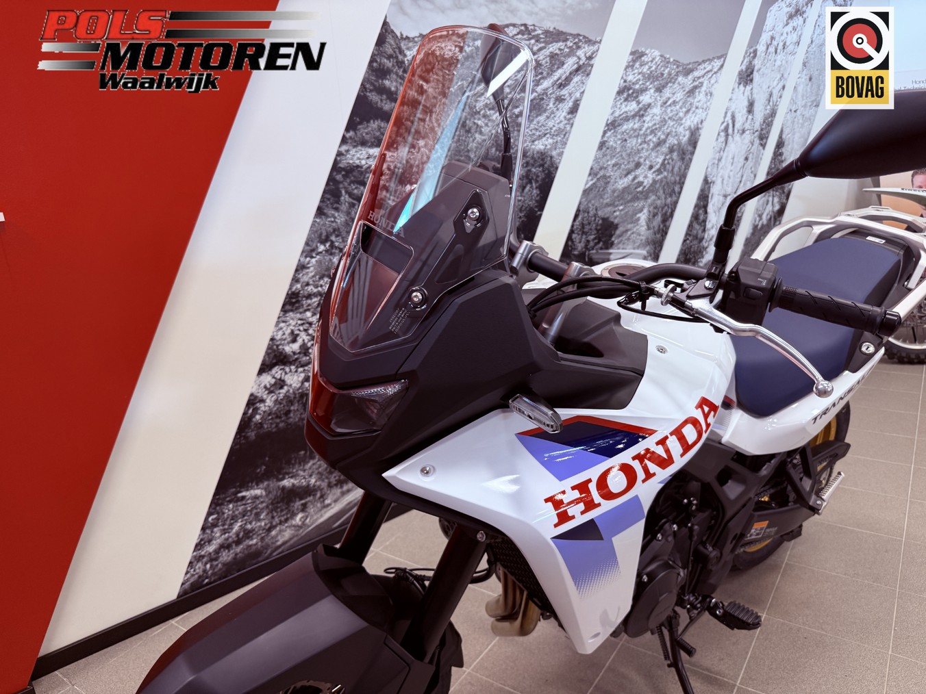 HONDA XL 750 T TransAlp Ross White