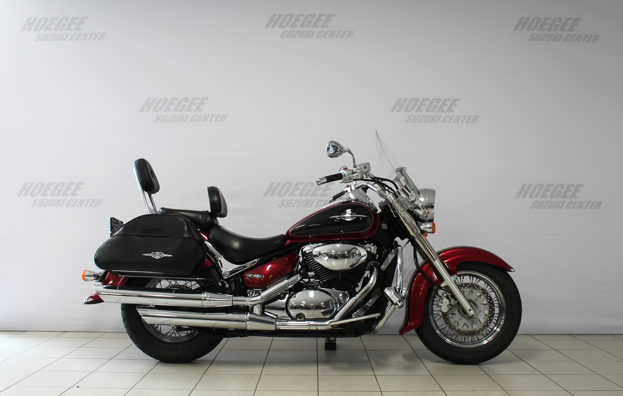 SUZUKI C 800