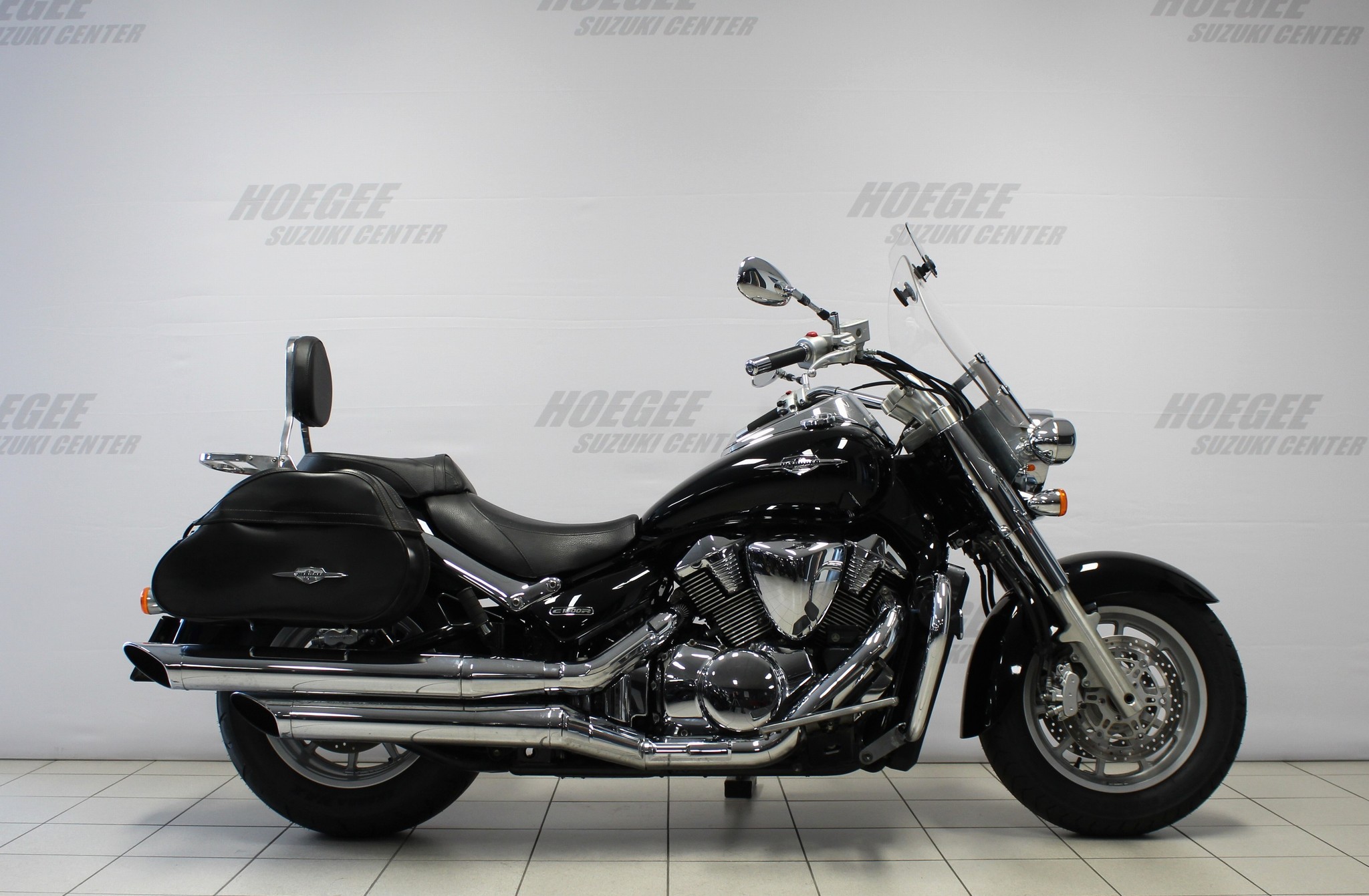 SUZUKI C1800R