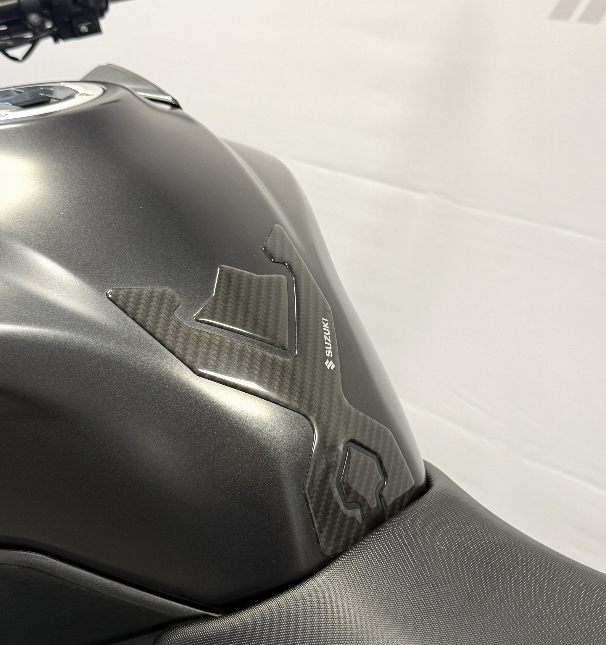 SUZUKI GSX-S750